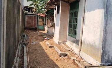 Rumah Luas Strategis 14 Mnt ke Summarecon Mall Bekasi Bisa KPR J-41613