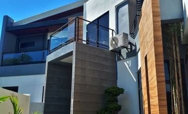 5 Bedroom - Newly Built House for Rent in Pandan Angeles City