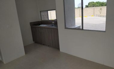 apartamento en arriendo en serena del mar. Cod A20964