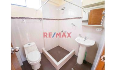 Se Vende Departamento Triplex Amplio En Urbanizaciòn Mateo Pumacahua - Surco