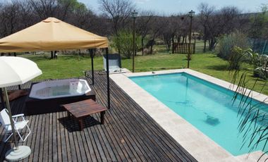 VENTA DE CASA EN Juana Koslay