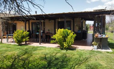 VENTA DE CASA EN Juana Koslay