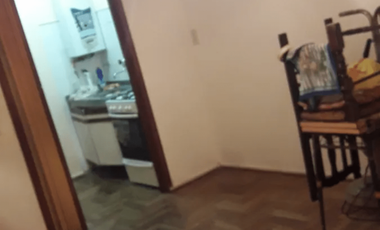 MONOAMBIENTE PISO 2 POR ESCALERA INTERNO