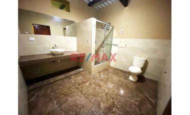 Oportunidad única! Venta de encantadora casa de campo 

¿Buscas tranquilidad, naturaleza y comodidad? Esta hermosa casa estilo casa de campo es perf
