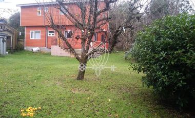 Oportunidad buen terreno 2 casas en centro Puerto Varas