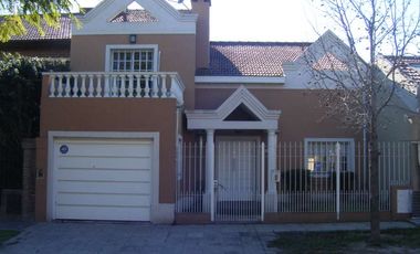 Casa en venta en Quilmes Oeste