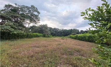 EN VENTA LOTE CAMPESTRE  VIA PUERTO LOPEZ CUNDINAMARCA