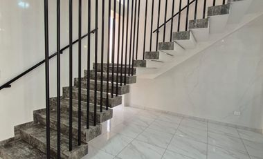 casa en arriendo/venta en bocono. Cod A5049