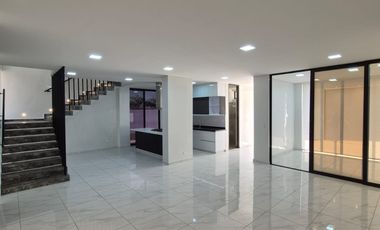 casa en arriendo/venta en bocono. Cod A5049