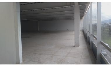 EDIFICIO NUEVO EN ARRIENDO, AUTOPISTA NORTE, TOBERIN