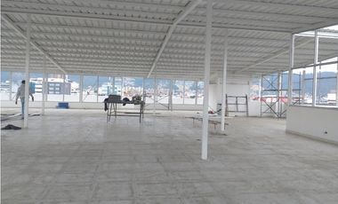 EDIFICIO NUEVO EN ARRIENDO, AUTOPISTA NORTE, TOBERIN