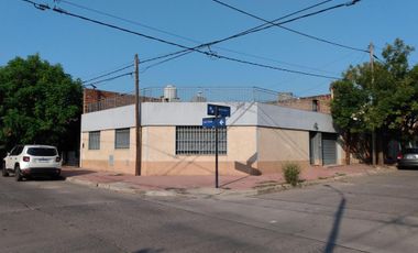 VENTA CASA 3 DORMITORIOS | ALTO ALBERDI |  TERRAZA CON ASADOR | COCHERA