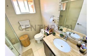 Se vende casa en Altos del Rosario, Peñuelas