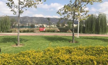 Renta casa en El Campestre | Cerca de technology park