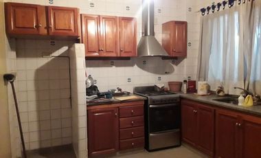 Casa en venta en Lanus Oeste