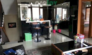 Jual rumah mewah bisa dijadikan penginapan,kost,kantor strategis Regol Bandung