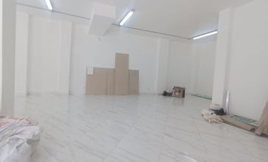 local en arriendo en los naranjos. Cod A212694