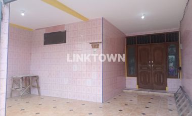 Dijual Rumah Dekat Akses Tol di Perumahan Kota Baru Driyorejo Gresik