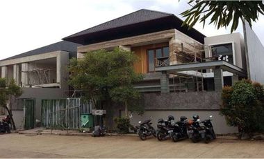 Dijual; Rumah Baru Mewah Di Komplek Elite Setra Duta Bandung