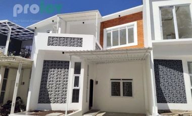 Rumah Siap Huni 2 Lantai Full Dak di Pesona Paviliun Kota Cimahi dekat Pemkot & Alun-Alun Cimahi