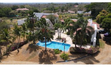 Se vende casa de Playa en Punta Barco Viejo, San Carlos