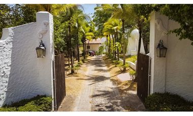 Se vende casa de Playa en Punta Barco Viejo, San Carlos