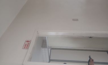 oficina en arriendo en la catedral. Cod A785004
