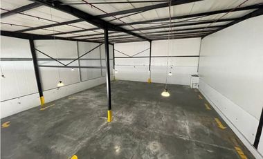 VENTA DE  OFIBODEGAS EN TOCUMEN WAREHOUSE 1215m2