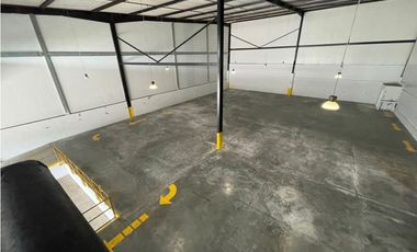 VENTA DE  OFIBODEGAS EN TOCUMEN WAREHOUSE 1215m2