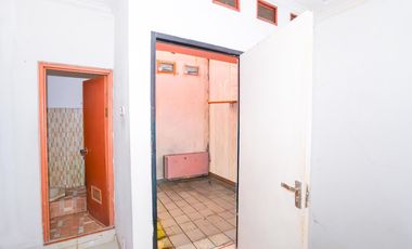 Rumah Hadap Selatan 9 menit ke Stasiun Depok Dibantu KPR J-40130