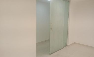 local en arriendo en chico. Cod A1256