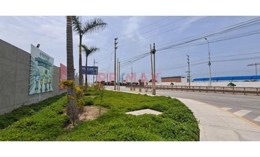 Gran Oportunidad - Venta De Terreno En Esquina De 162M2 Cercado Frente Al Country Club El Bosque En Punta Negra Plena Panamericana Sur.