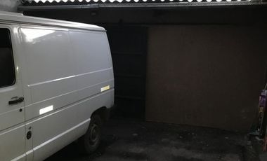 Oficinas Con Galpon Al Fondo S/lote 10 X 30 Mts