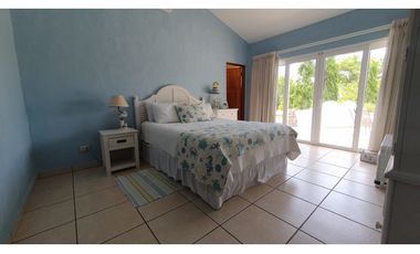 Se vende casa en Punta Barco Village, San Carlos