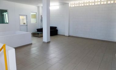 edificio en arriendo/venta en colombia. Cod A86076