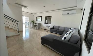 Venta de casa en Las Cumbres, Ph Vistas del Lago