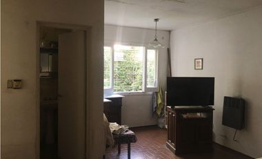 Terreno en venta calle Agustin Alvarez