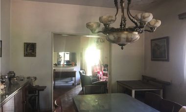 Terreno en venta calle Agustin Alvarez