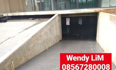 DISEWAKAN GEDUNG KANTOR STRATEGIS At SENOPATI Ry, IDR. 2,7 M/thn