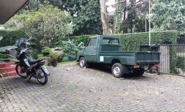 Rumah sewa cocok untuk kantor di dago dekat boromeus