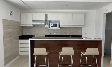 Departamento de 2 dormitorios con jardin en venta en Ribera, Nordelta