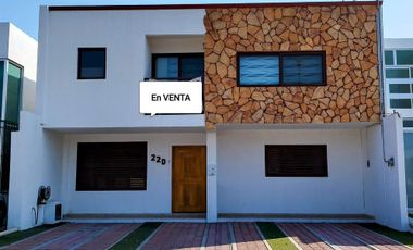 Se Vende Hermosa Residencia en Provincia Santa Elena, Super Lujo !