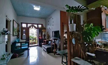 DIJUAL RUMAH SECOND MINIMALIS DI UNGASAN LOKASI PREMIUM