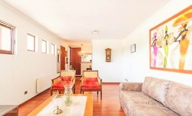 Casa en Arriendo en Carlos Peña Otaegui - Francisco Bulnes Correa