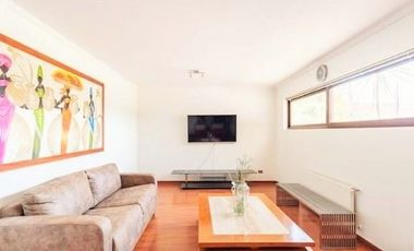 Casa en Arriendo en Carlos Peña Otaegui - Francisco Bulnes Correa