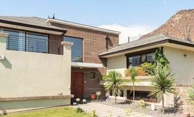 Casa en Arriendo en Carlos Peña Otaegui - Francisco Bulnes Correa