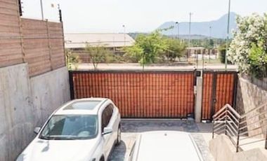 Casa en Arriendo en Carlos Peña Otaegui - Francisco Bulnes Correa