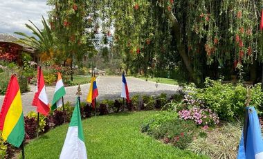 Venta de Casa en Checa Pakakuna Gardens
