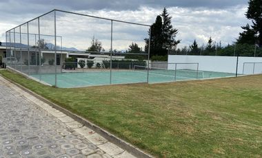 Venta de Casa en Checa Pakakuna Gardens