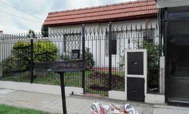 PH en venta - 3 Dormitorios 1 Baño - 228Mts2 - Villa Adelina, San Isidro
